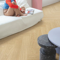 Quick - Step Ciro AVHBU40359 Pure eik blush - Visgraat Click PVC - Solza.nl