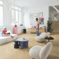 Quick - Step Ciro AVHBU40359 Pure eik blush - Visgraat Click PVC - Solza.nl