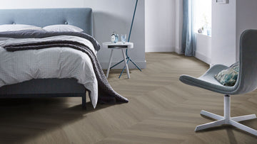 Floorlife Yup Fulham Chevron Brown 1615 Dryback PVC - Hongaarse Punt