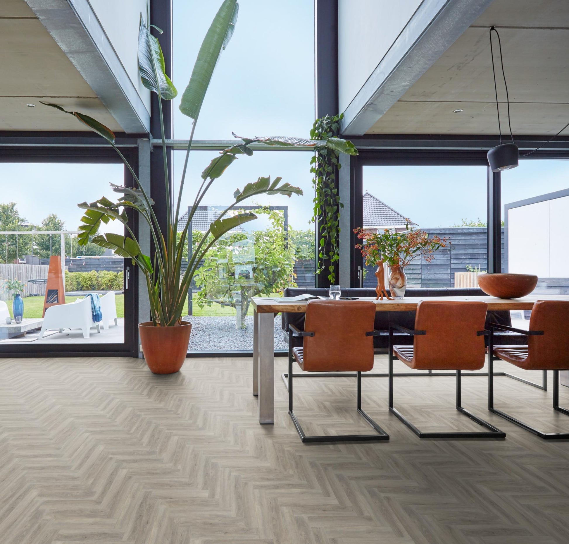 Floorlife Yup Herringbone Parramatta Light Grey Dryback PVC - Solza.nl